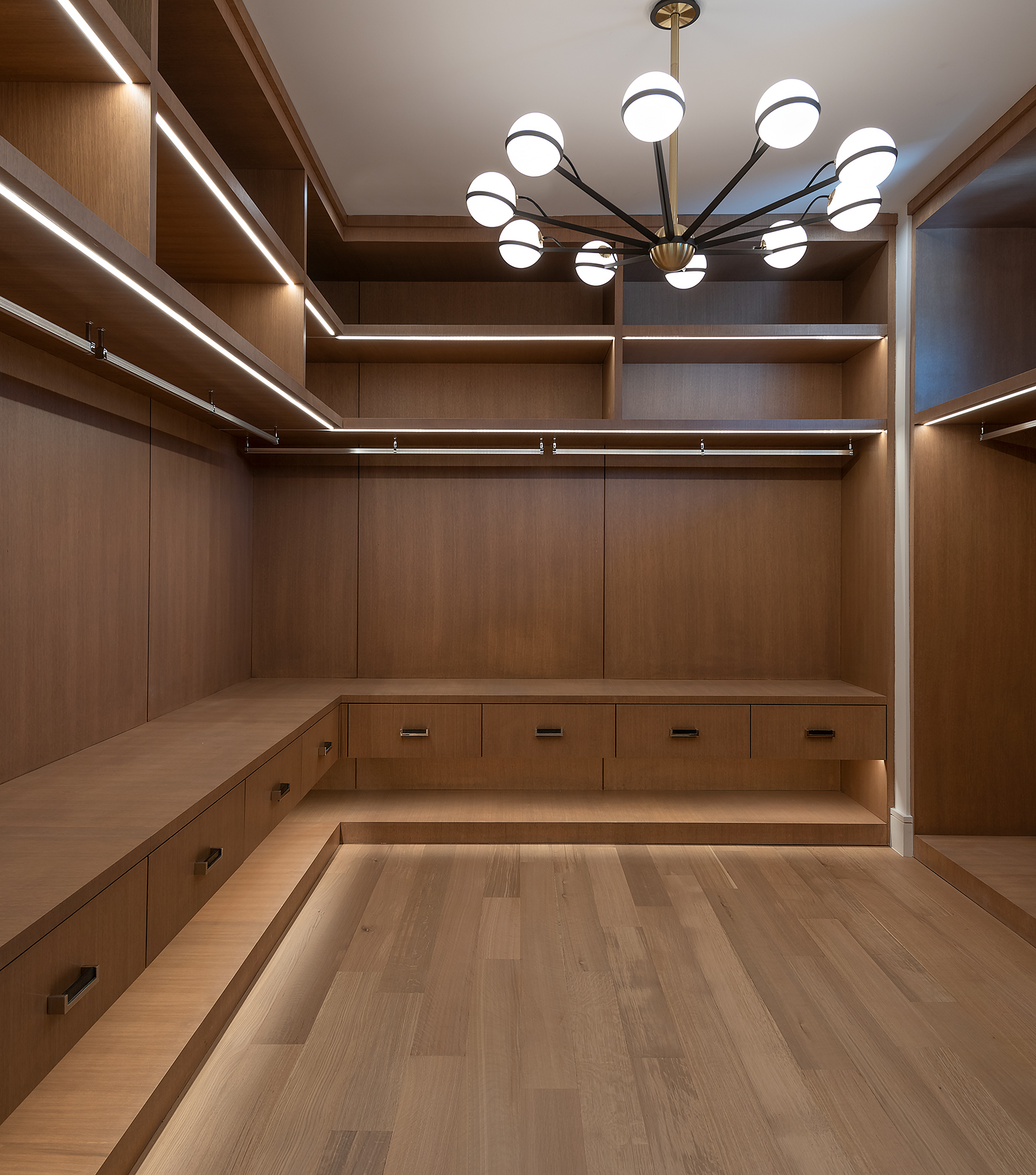 16-His-closet
