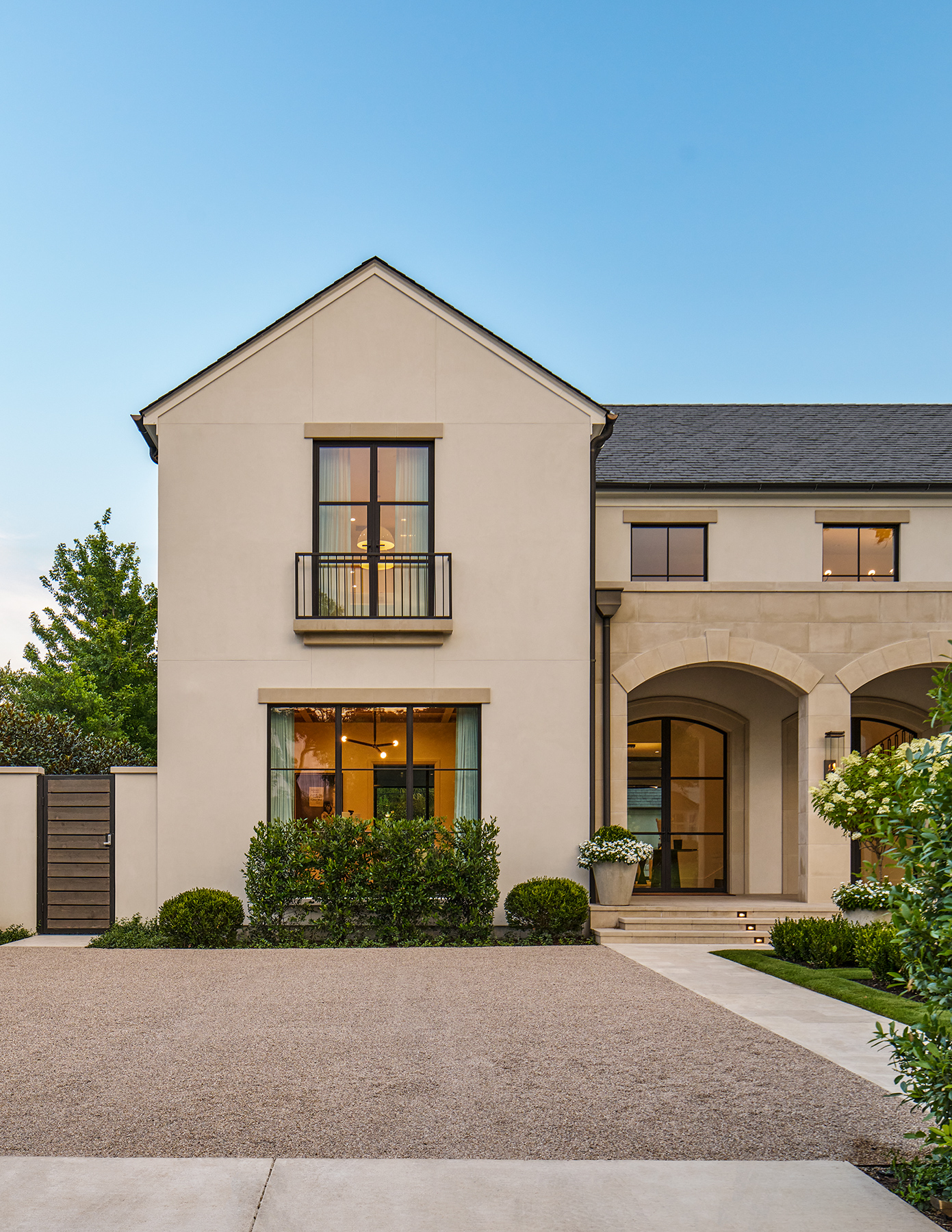3851PotomacAve.0399